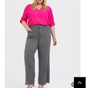 BNWT Torrid Grey Structured Trousers sz18R